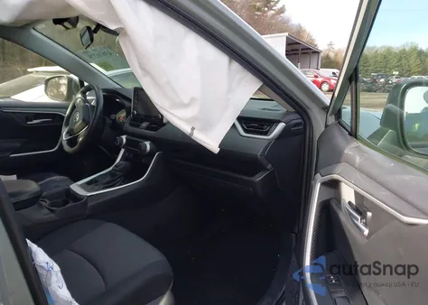 2019 Toyota Rav4 Xle from USA, damaged, VIN 2T3P1RFV4KW039014